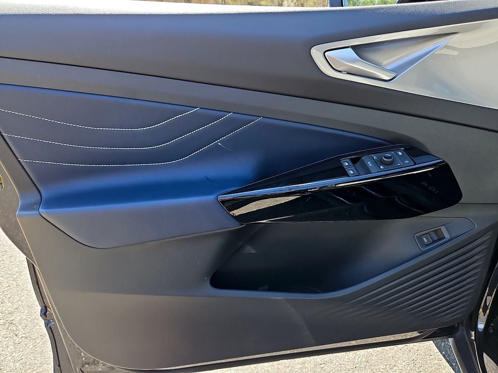 2025 Volkswagen ID.4 Pro S Plus