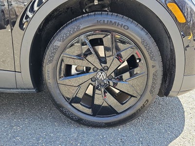 2025 Volkswagen ID.4 Pro S Plus
