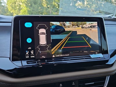 2026 Volkswagen Atlas Cross Sport SE w/Technology