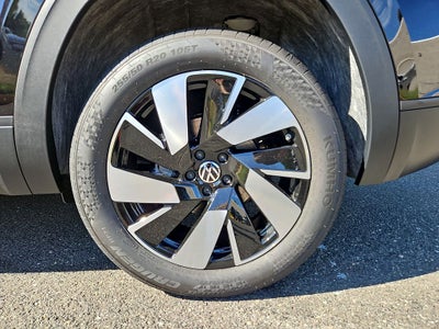 2026 Volkswagen Atlas Cross Sport SE w/Technology