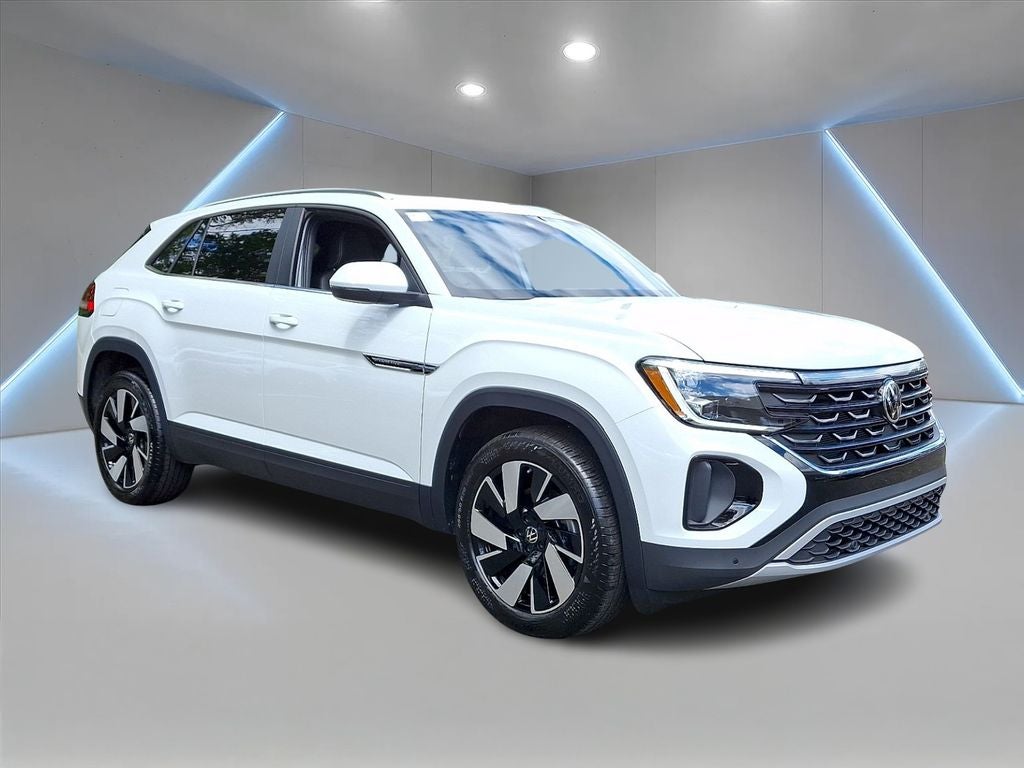 2025 Volkswagen Atlas Cross Sport 2.0T SE w/Technology