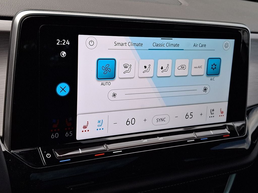 2024 Volkswagen Atlas Cross Sport 2.0T SE w/Technology