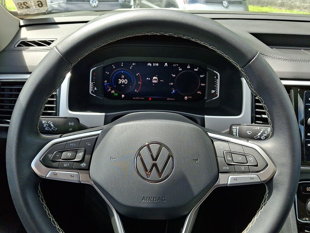 2023 Volkswagen Atlas 2.0T SE w/Technology