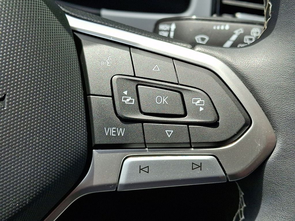 2023 Volkswagen Atlas 2.0T SE w/Technology