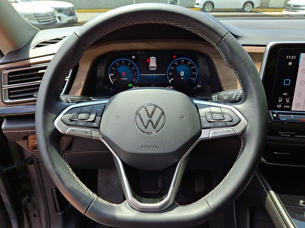 2024 Volkswagen Atlas 2.0T SE w/Technology
