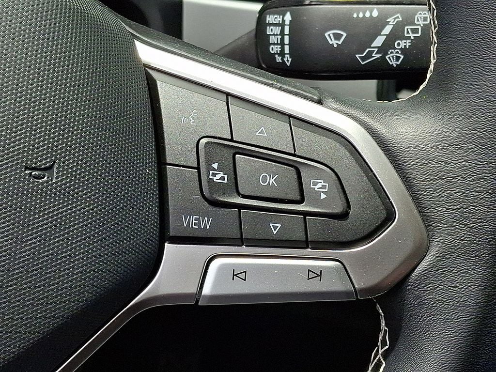 2023 Volkswagen Atlas Cross Sport 2.0T SE