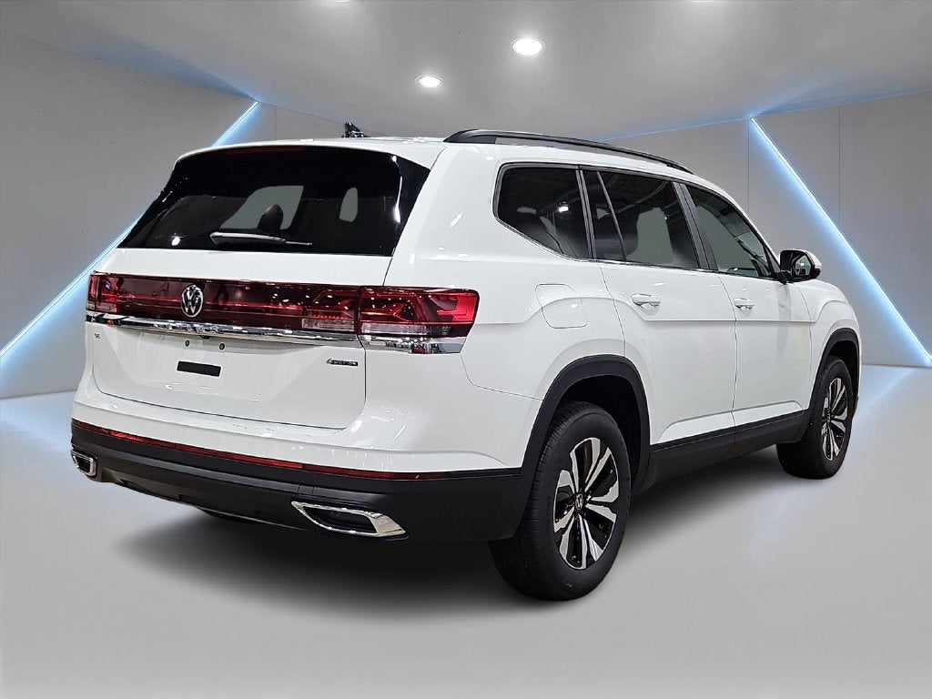 2025 Volkswagen Atlas 2.0T SE