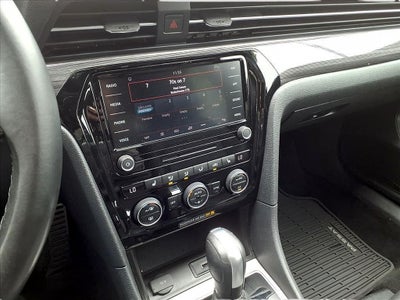 2021 Volkswagen Passat 2.0T R-Line