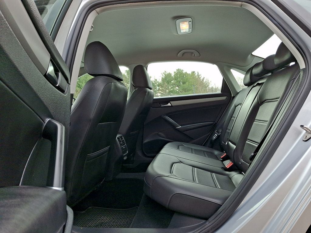 2020 Volkswagen Passat 2.0T SE