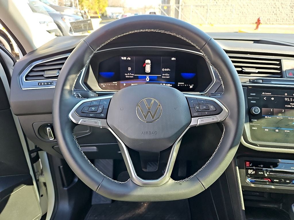 2022 Volkswagen Tiguan 2.0T SE