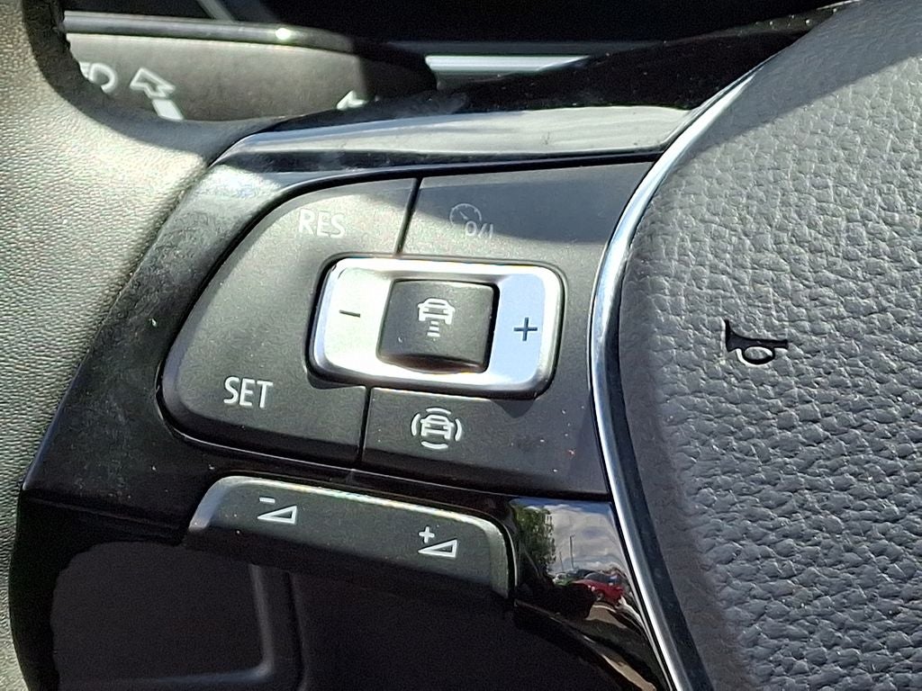 2020 Volkswagen Tiguan 2.0T SEL 4Motion