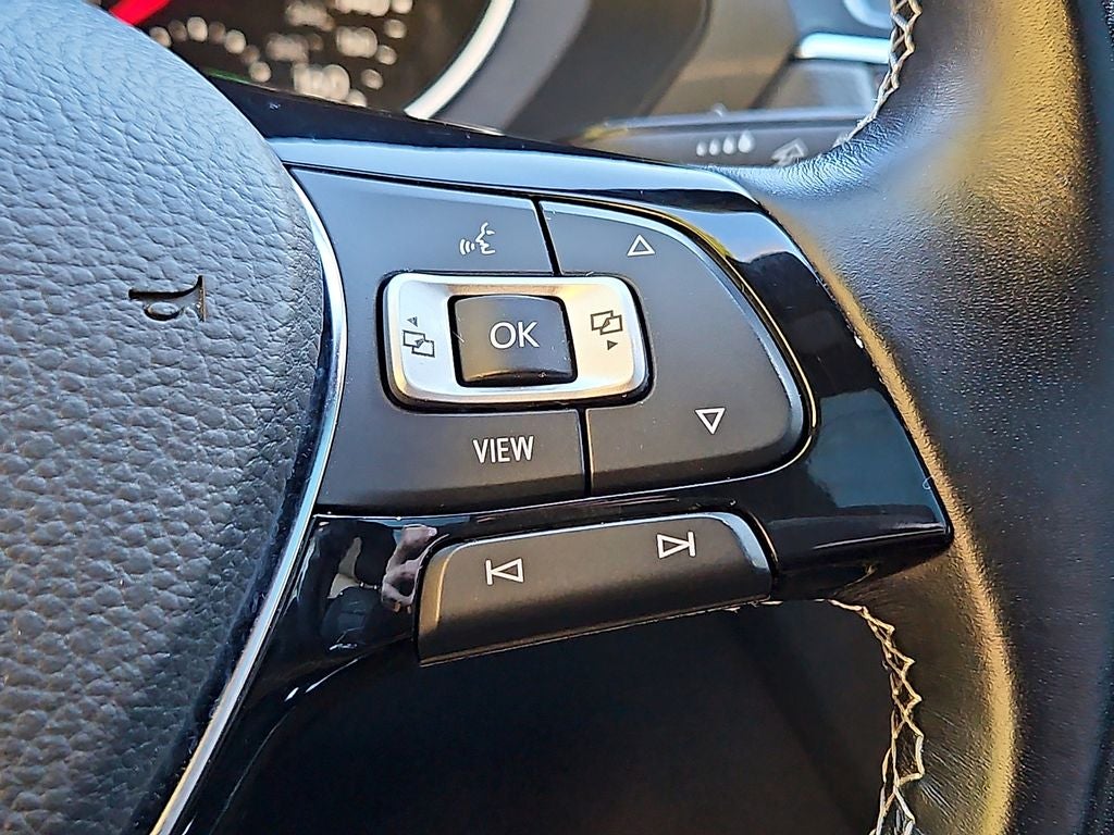 2021 Volkswagen Tiguan 2.0T SE R-Line Black