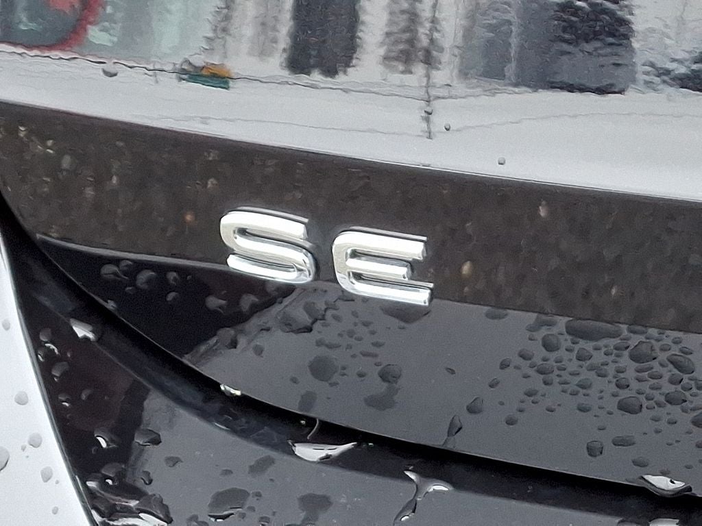 2025 Volkswagen Taos 1.5T SE Black