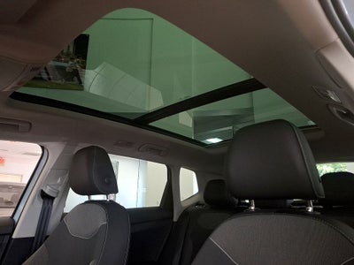 2026 Volkswagen Taos 1.5T SE Black