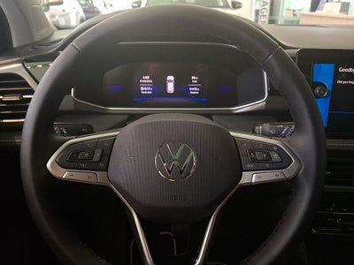 2026 Volkswagen Taos 1.5T SE Black
