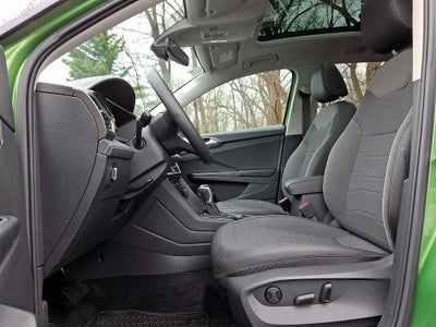 2025 Volkswagen Taos 1.5T SE Black
