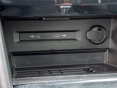 2025 Volkswagen Taos 1.5T SE Black