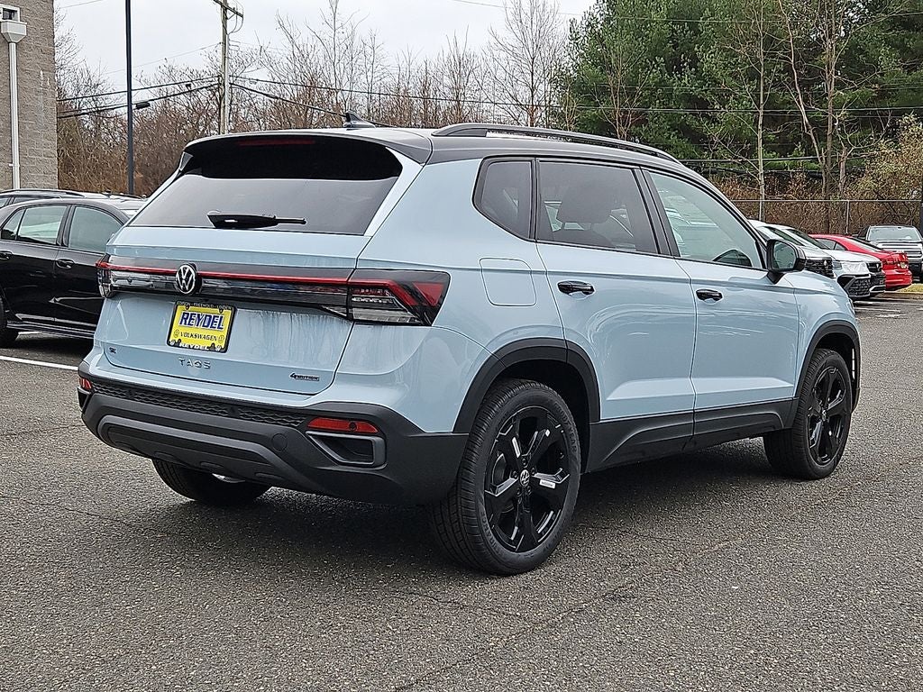 2026 Volkswagen Taos 1.5T SE Black