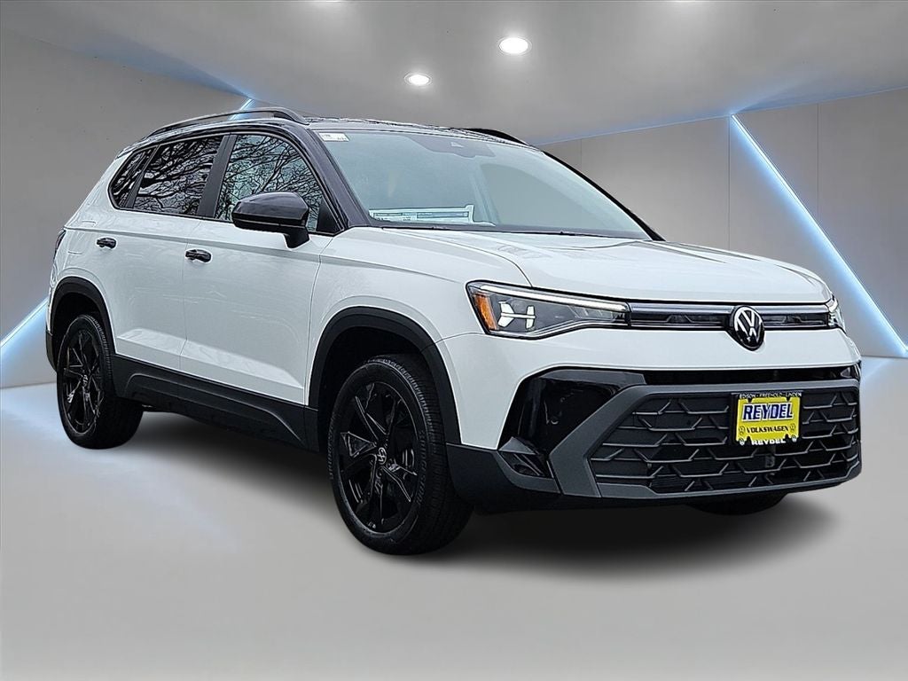 2026 Volkswagen Taos 1.5T SE Black