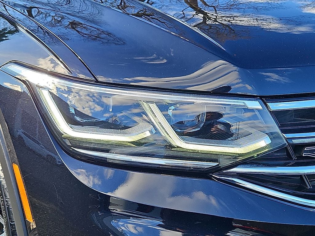 2022 Volkswagen Tiguan 2.0T SEL R-Line