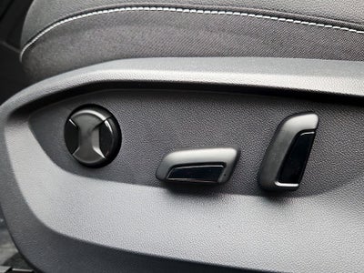 2026 Volkswagen Taos 1.5T SEL