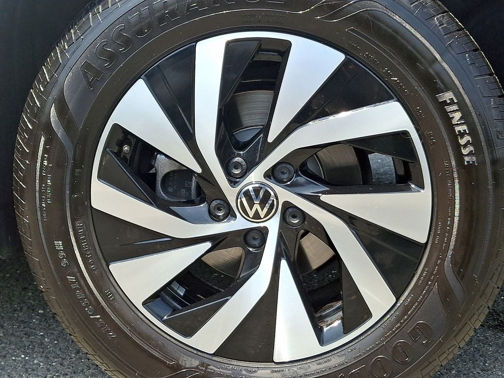 2026 Volkswagen Tiguan 2.0T S