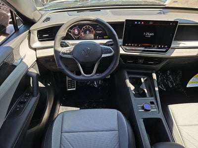 2026 Volkswagen Tiguan 2.0T SE R-Line Black