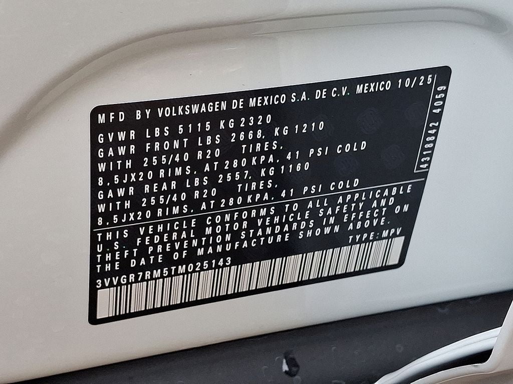 2026 Volkswagen Tiguan 2.0T SE R-Line Black