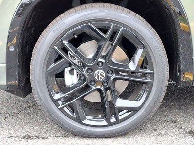 2026 Volkswagen Tiguan 2.0T SE R-Line Black