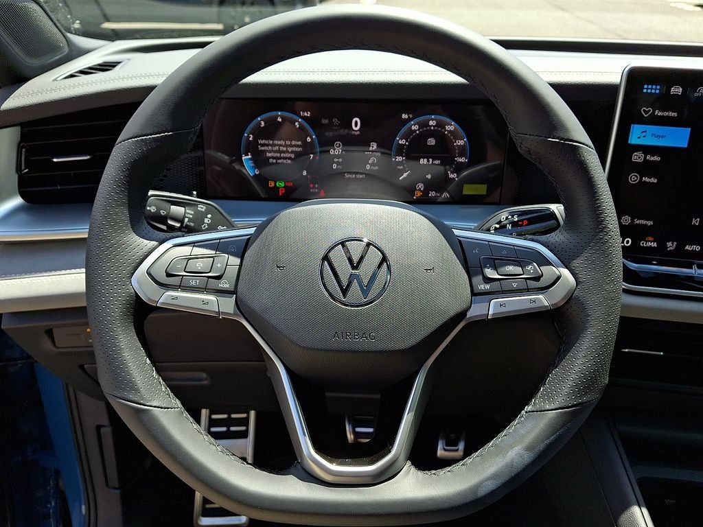 2026 Volkswagen Tiguan 2.0T SE R-Line Black