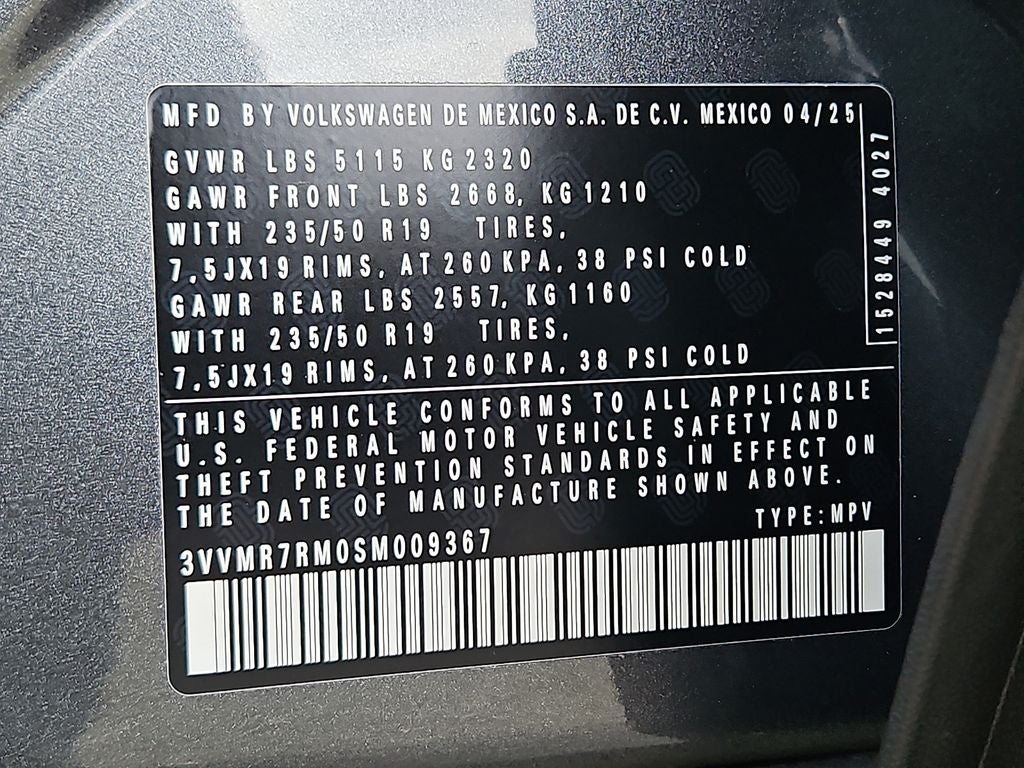 2025 Volkswagen Tiguan 2.0T SE