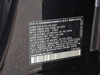 2026 Volkswagen Tiguan 2.0T SE