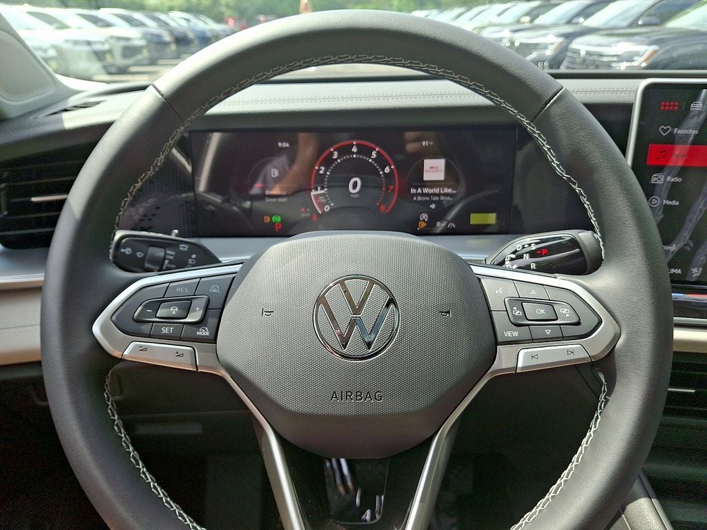 2026 Volkswagen Tiguan 2.0T SE