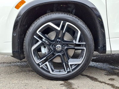 2026 Volkswagen Tiguan 2.0T SEL R-Line Turbo