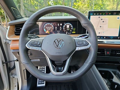 2026 Volkswagen Tiguan 2.0T SEL R-Line