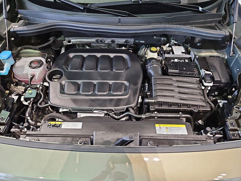 2026 Volkswagen Tiguan 2.0T SEL R-Line