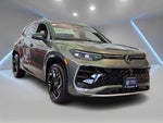 2026 Volkswagen Tiguan 2.0T SEL R-Line