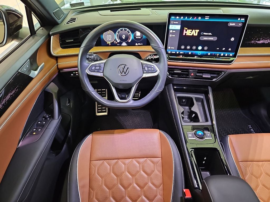 2026 Volkswagen Tiguan 2.0T SEL R-Line
