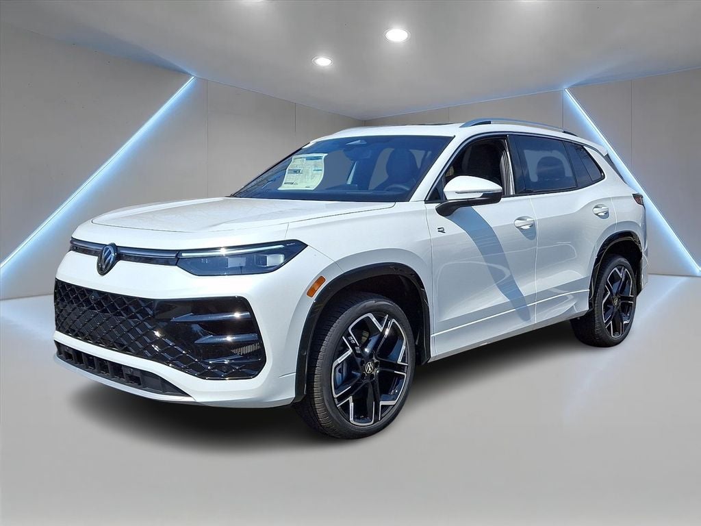 2026 Volkswagen Tiguan 2.0T SEL R-Line Turbo