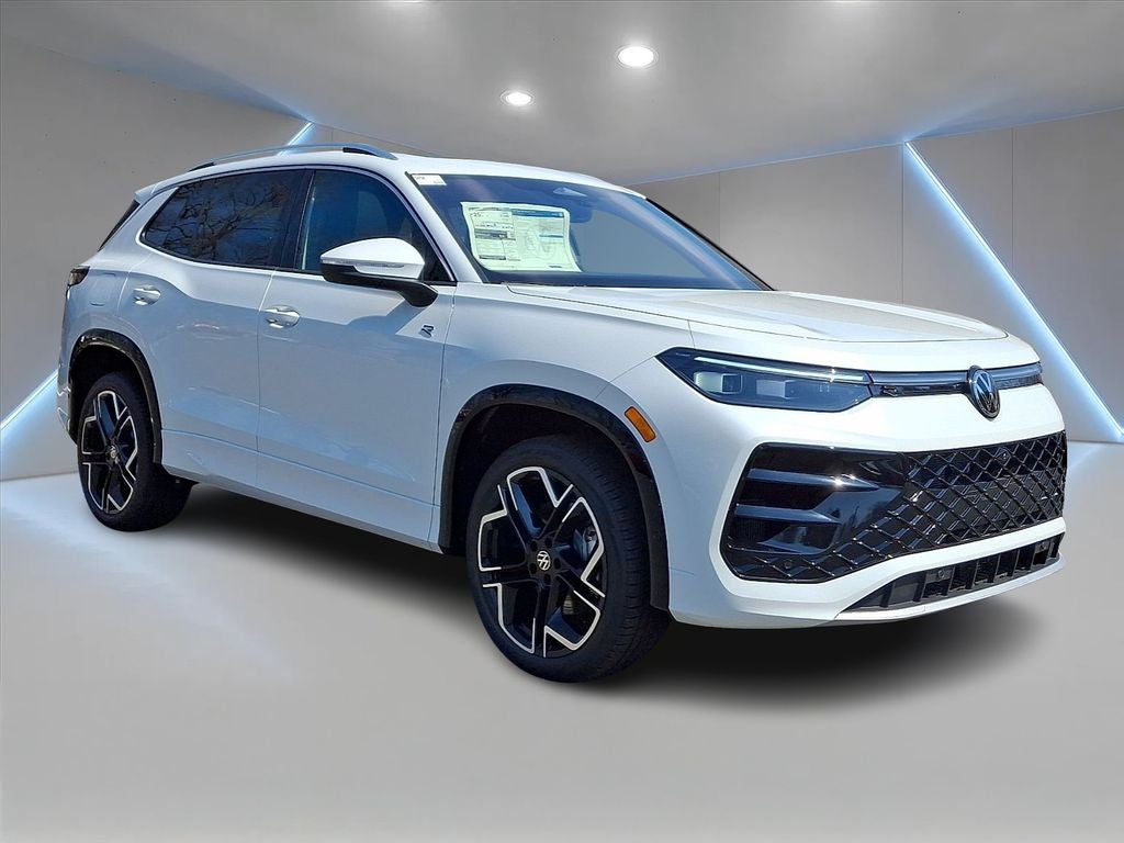 2026 Volkswagen Tiguan 2.0T SEL R-Line Turbo