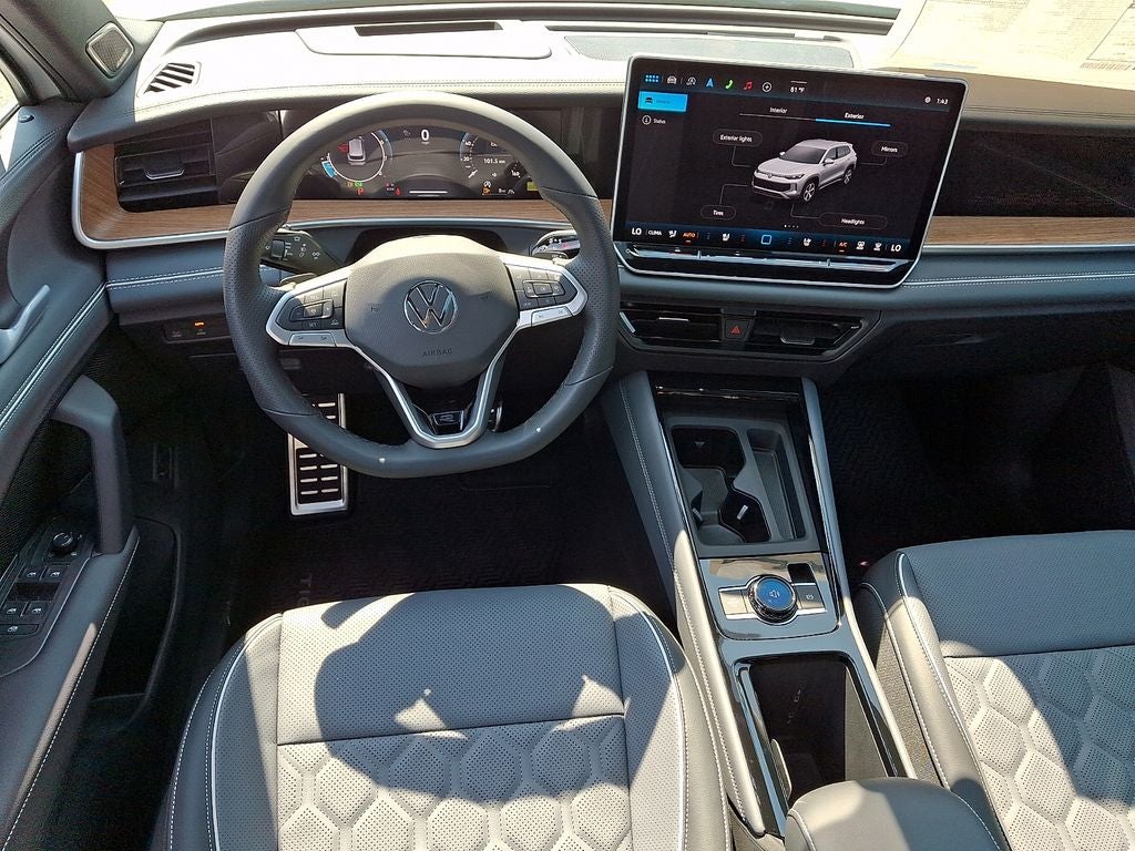 2026 Volkswagen Tiguan 2.0T SEL R-Line Turbo