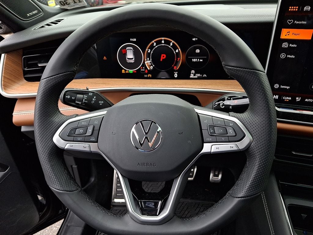 2026 Volkswagen Tiguan 2.0T SEL R-Line Turbo