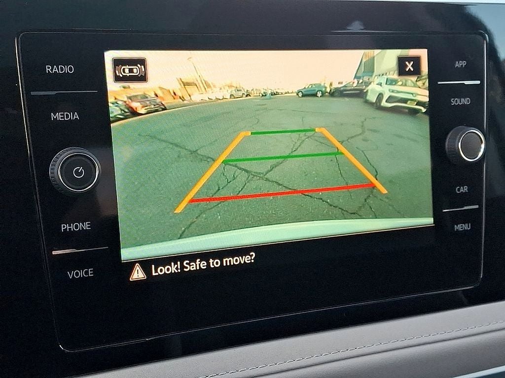 2025 Volkswagen Taos 1.5T SE