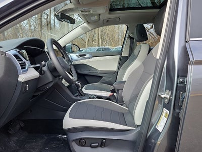 2026 Volkswagen Taos 1.5T SE