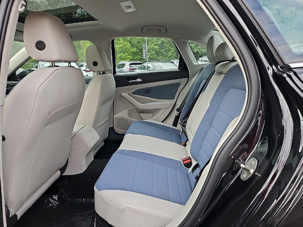 2027 Volkswagen Jetta 1.5T SE