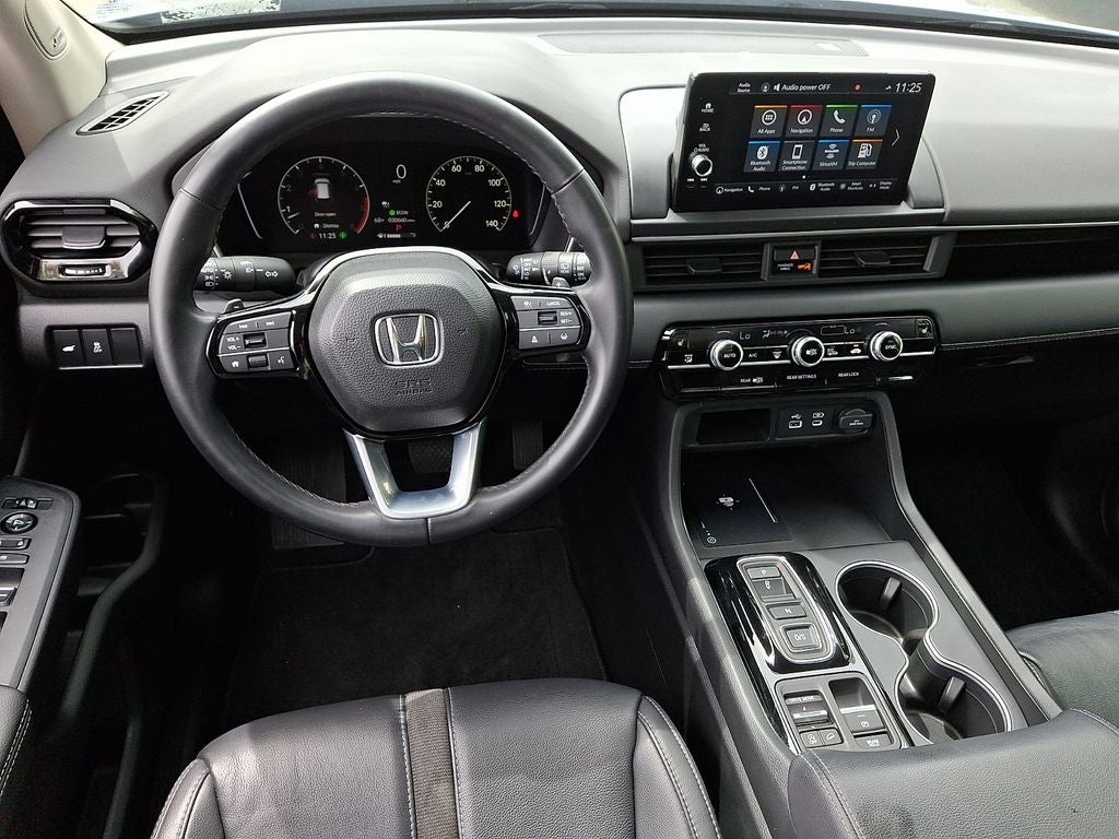 2023 Honda Pilot Touring