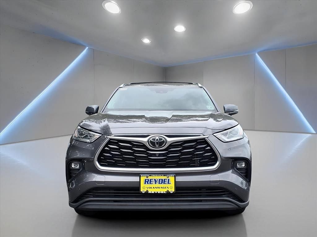 2021 Toyota Highlander Limited