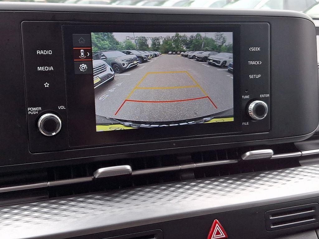 2023 Kia Carnival LX Seat Package