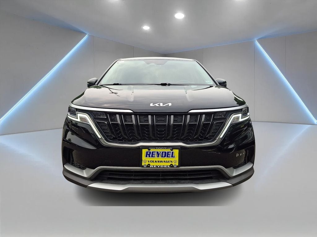 2023 Kia Carnival LX Seat Package