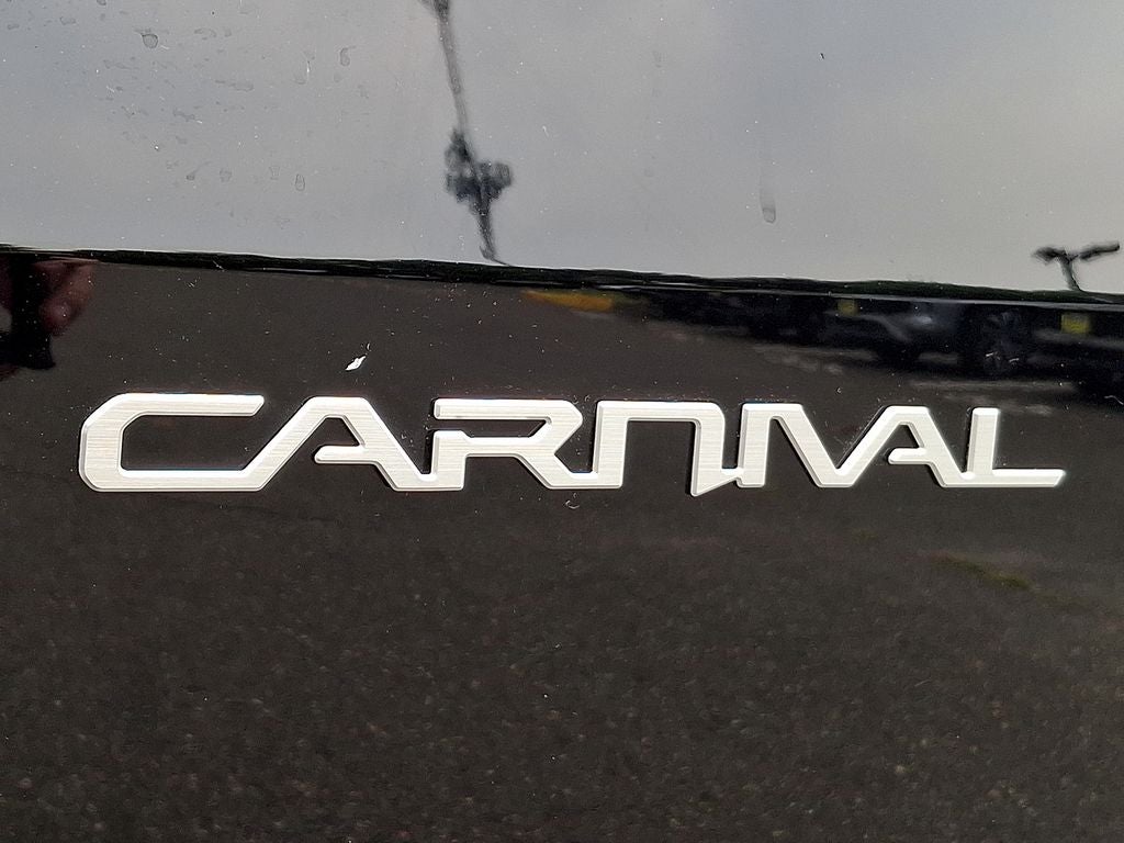 2023 Kia Carnival LX Seat Package